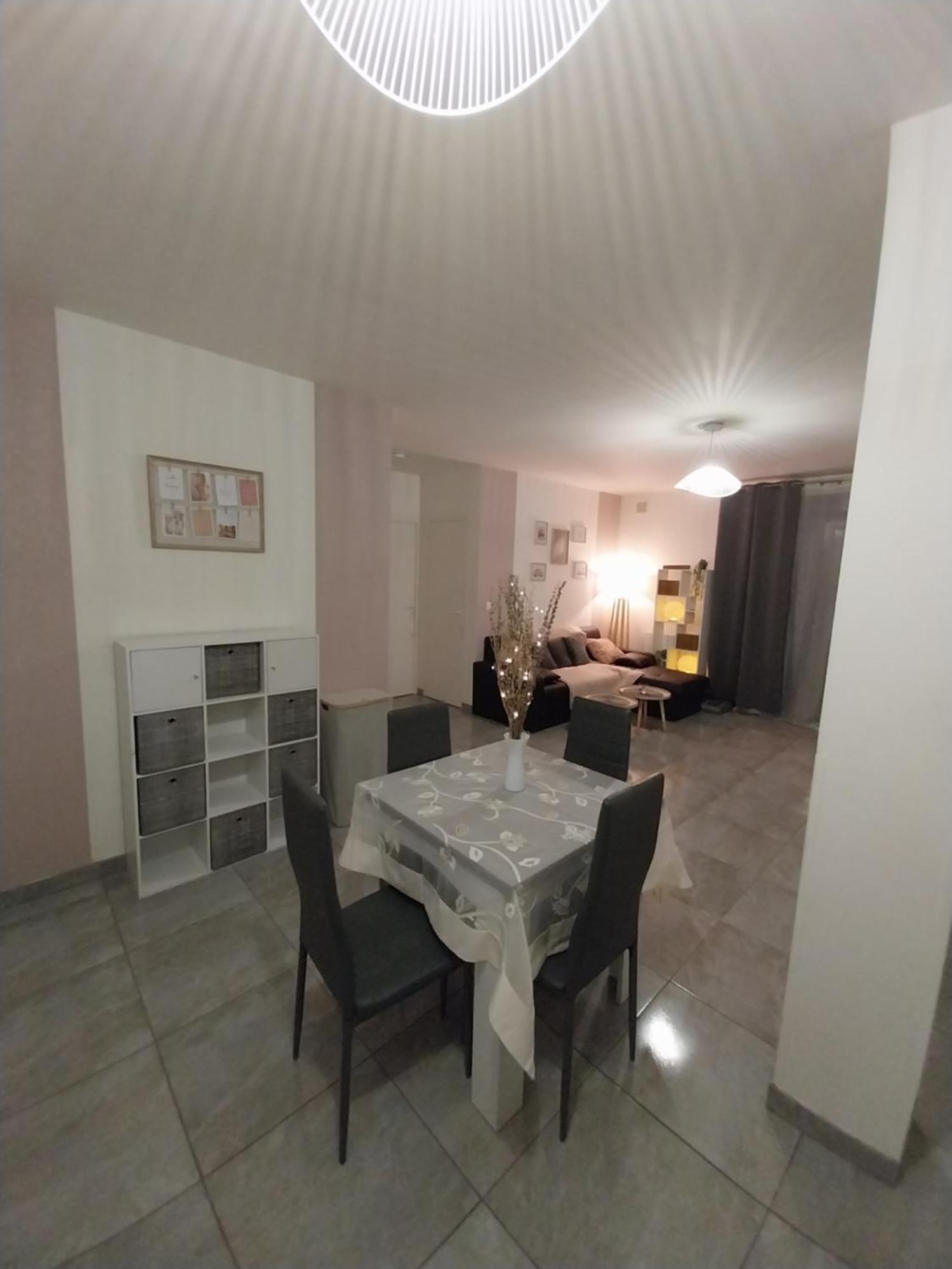 Appartement Gournay-Sur-Marne Exteriör bild